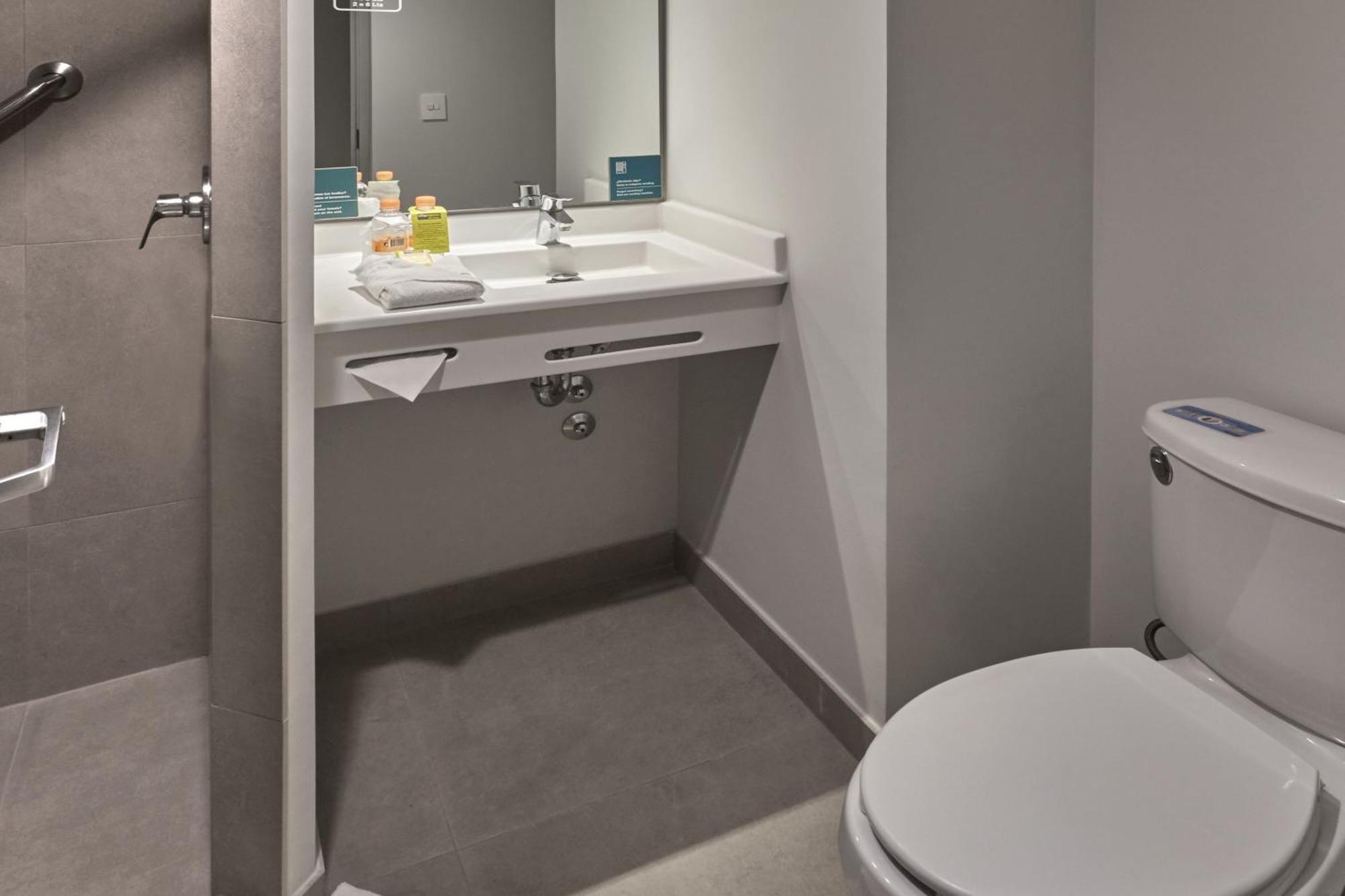 City Express Junior By Marriott Ciudad De Mexico Sullivan Екстериор снимка